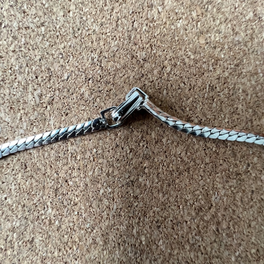 Retro Rhinestone Choker - Picture 3 of 4